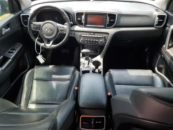 KNDPNCAC5H7267874 2017 KIA SPORTAGE - Image 8