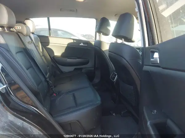 KNDPNCAC5J7313998 2018 KIA SPORTAGE - Image 8