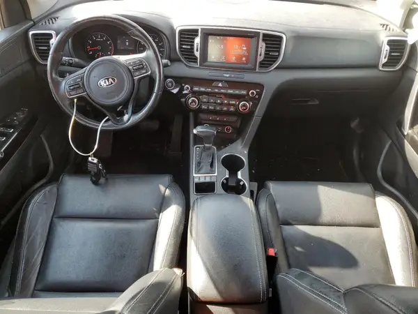 KNDPNCAC5J7430741 2018 KIA SPORTAGE - Image 8