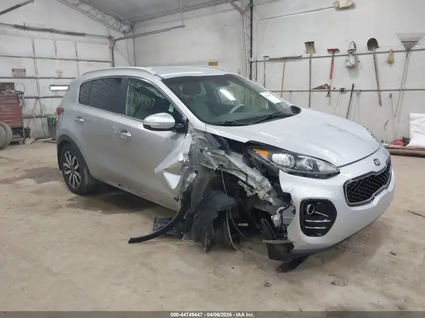KNDPNCAC5J7434451 2018 KIA SPORTAGE - Image 1