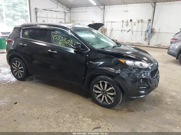 KNDPNCAC5J7436135 2018 KIA SPORTAGE - Image 1
