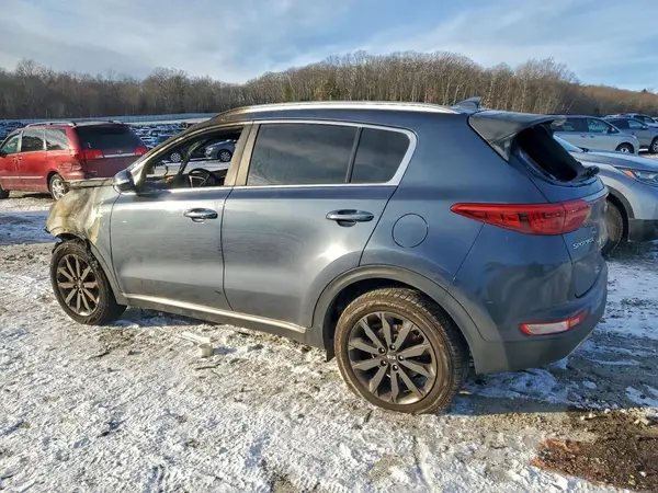 KNDPNCAC5J7442601 2018 KIA SPORTAGE - Image 2