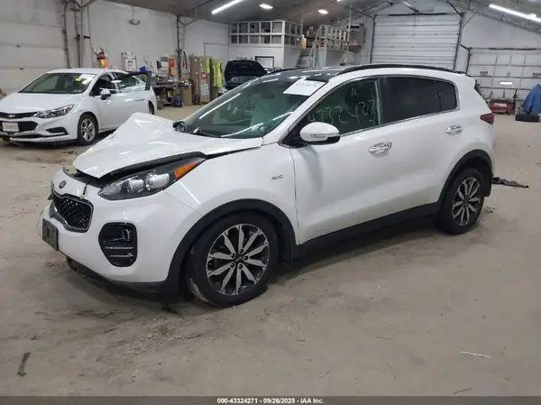 KNDPNCAC5K7554767 2019 KIA SPORTAGE - Image 2