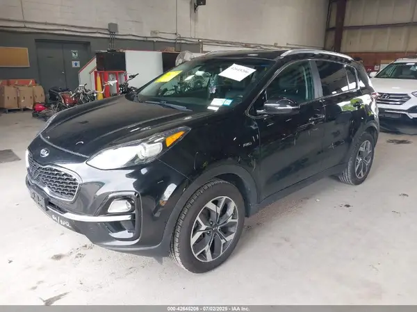 KNDPNCAC5M7886551 2021 KIA SPORTAGE - Image 2