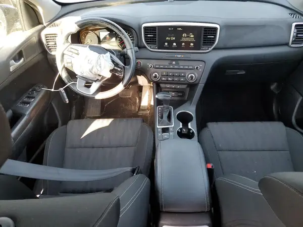 KNDPNCAC5N7985453 2022 KIA SPORTAGE - Image 8