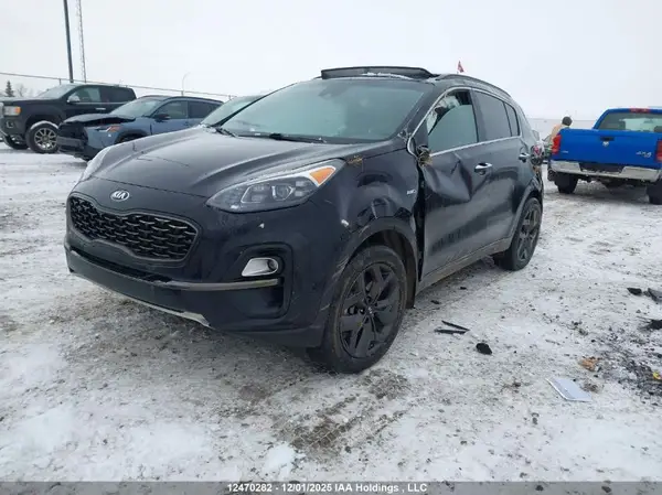 KNDPNCAC5N7992581 2022 KIA SPORTAGE - Image 2