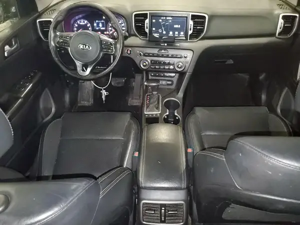 KNDPNCAC6H7052570 2017 KIA SPORTAGE - Image 8
