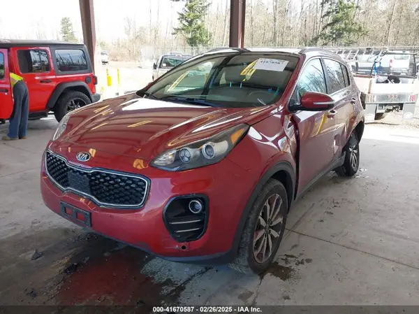 KNDPNCAC6H7104070 2017 KIA SPORTAGE - Image 2