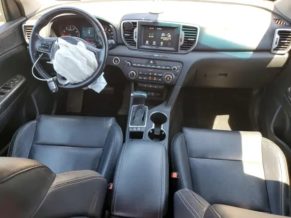 KNDPNCAC6H7104876 2017 KIA SPORTAGE - Image 8