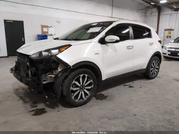 KNDPNCAC6H7183627 2017 KIA SPORTAGE - Image 2