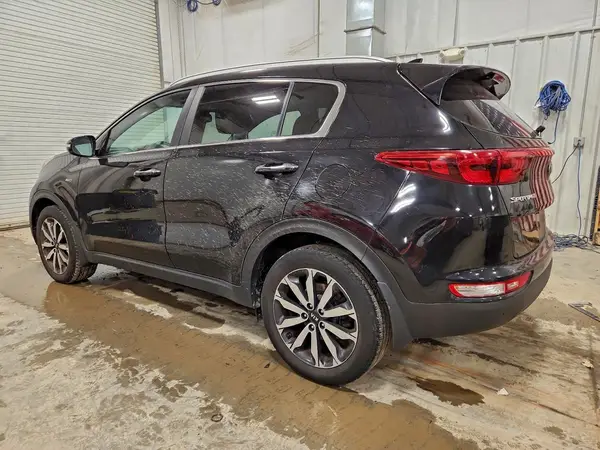 KNDPNCAC6H7186690 2017 KIA SPORTAGE - Image 2
