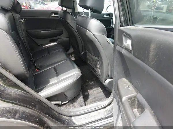 KNDPNCAC6H7204119 2017 KIA SPORTAGE - Image 8