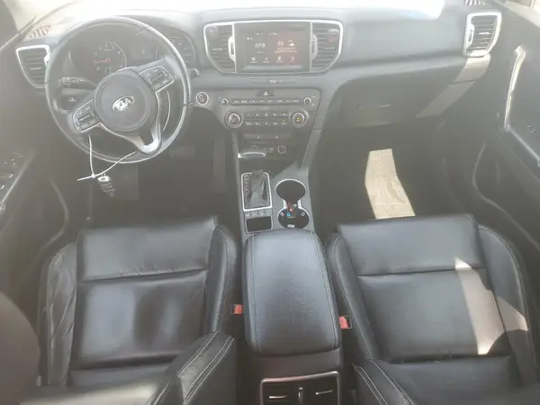 KNDPNCAC6H7223740 2017 KIA SPORTAGE - Image 8