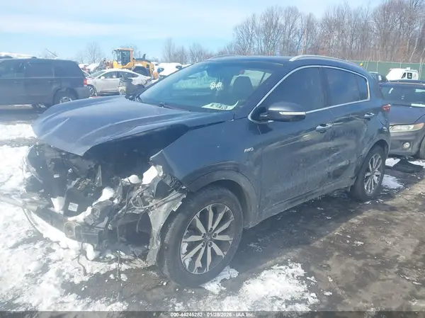 KNDPNCAC6H7241736 2017 KIA SPORTAGE - Image 2