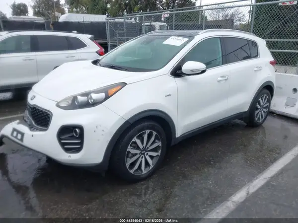 KNDPNCAC6H7254163 2017 KIA SPORTAGE - Image 2