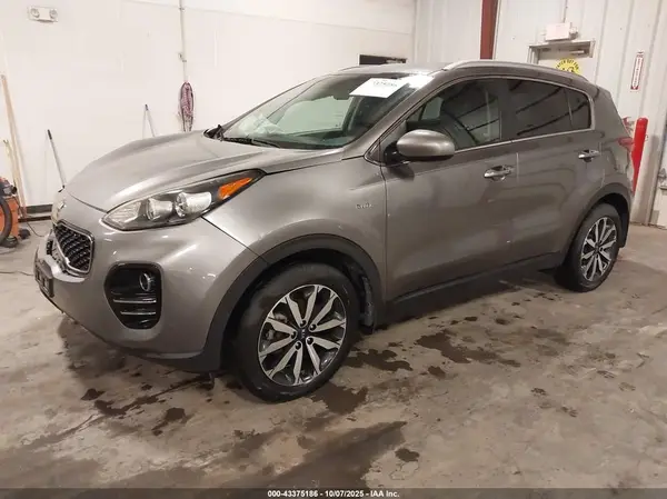 KNDPNCAC6H7256947 2017 KIA SPORTAGE - Image 2