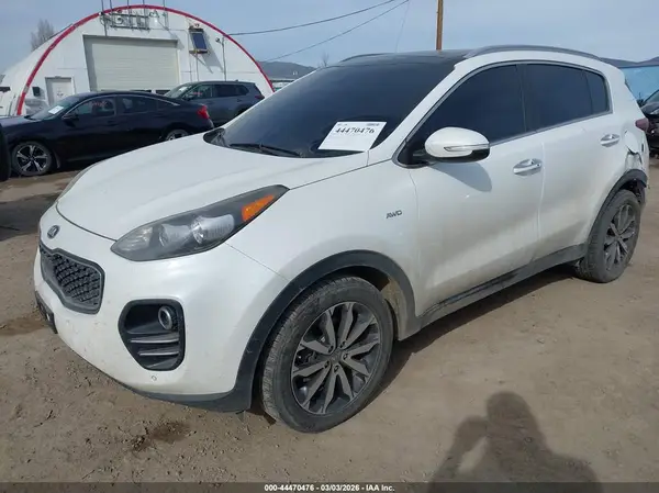 KNDPNCAC6H7263087 2017 KIA SPORTAGE - Image 2