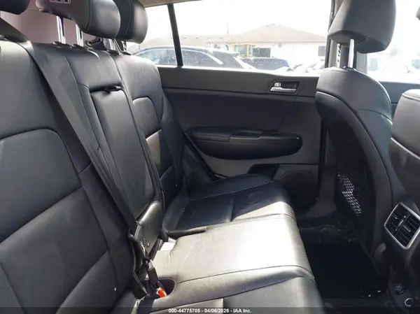 KNDPNCAC6H7277314 2017 KIA SPORTAGE - Image 8