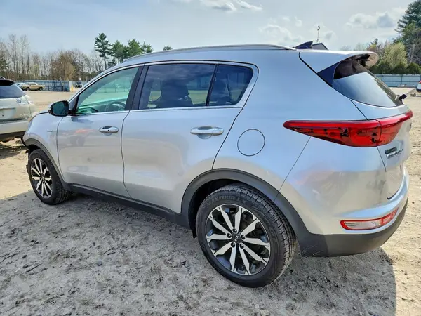 KNDPNCAC6H7280004 2017 KIA SPORTAGE - Image 2