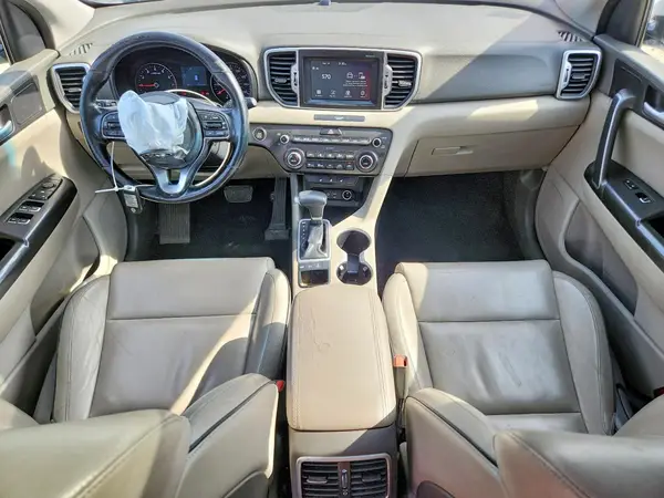 KNDPNCAC6H7280004 2017 KIA SPORTAGE - Image 8
