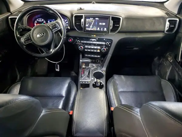 KNDPNCAC6J7309748 2018 KIA SPORTAGE - Image 8