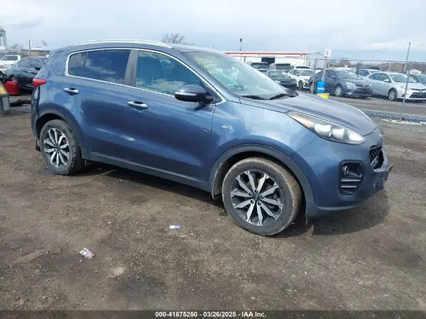 KNDPNCAC6J7385888 2018 KIA SPORTAGE - Image 1