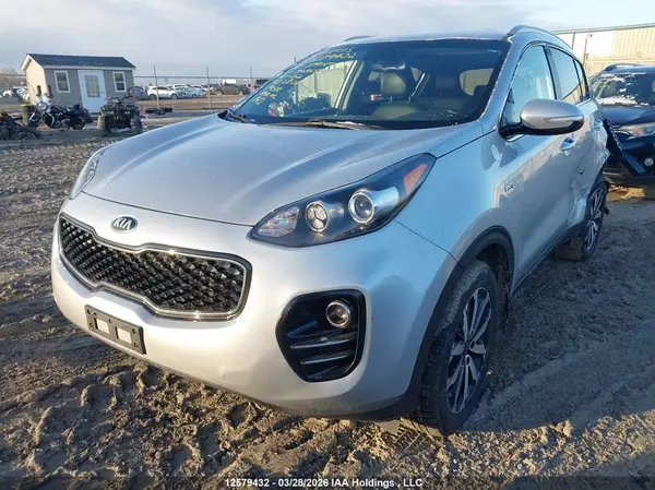 KNDPNCAC6J7390556 2018 KIA SPORTAGE - Image 2