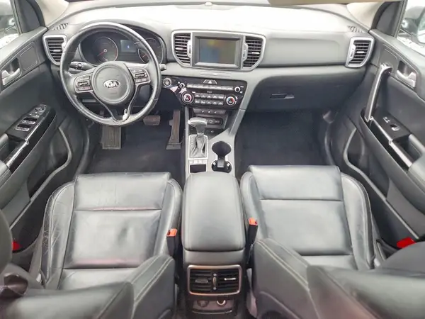 KNDPNCAC6J7400230 2018 KIA SPORTAGE - Image 8