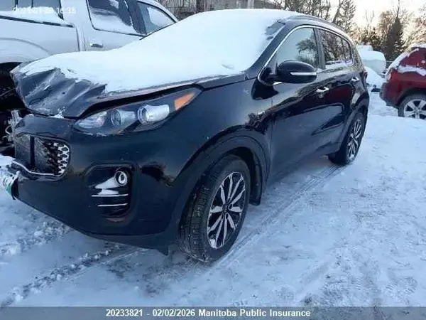 KNDPNCAC6J7414774 2018 KIA SPORTAGE - Image 2