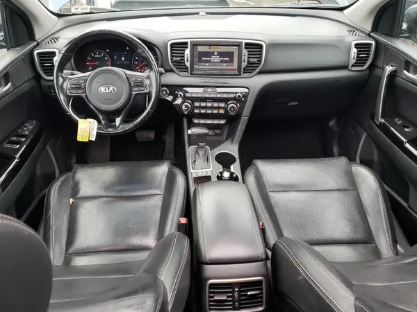 KNDPNCAC6J7431042 2018 KIA SPORTAGE - Image 8