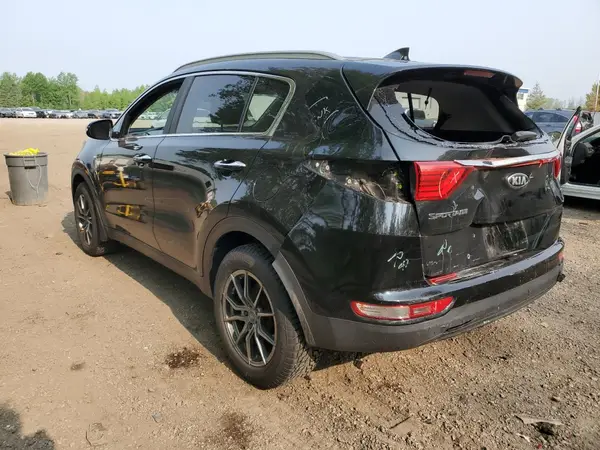 KNDPNCAC6J7438010 2018 KIA SPORTAGE - Image 2