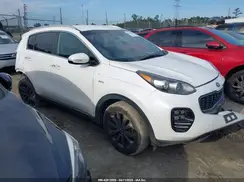 KNDPNCAC6J7442364 2018 KIA SPORTAGE