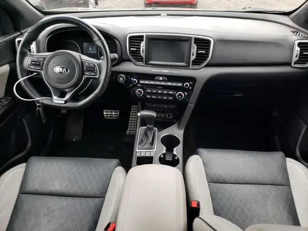 KNDPNCAC6J7451386 2018 KIA SPORTAGE - Image 8