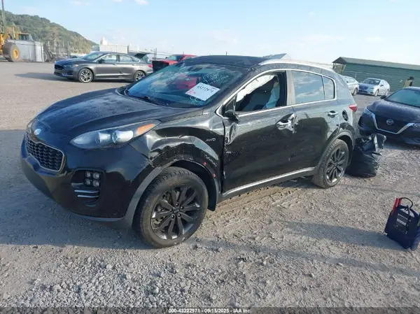 KNDPNCAC6K7538772 2019 KIA SPORTAGE - Image 2