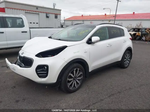 KNDPNCAC6K7567611 2019 KIA SPORTAGE - Image 2