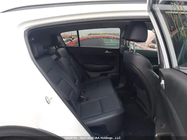 KNDPNCAC6K7567611 2019 KIA SPORTAGE - Image 8
