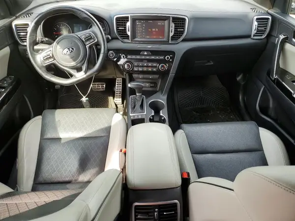 KNDPNCAC6K7606066 2019 KIA SPORTAGE - Image 8