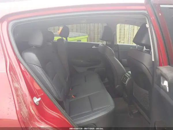 KNDPNCAC6M7858029 2021 KIA SPORTAGE - Image 8