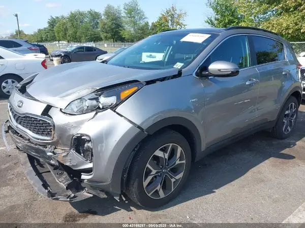 KNDPNCAC6N7958536 2022 KIA SPORTAGE - Image 2