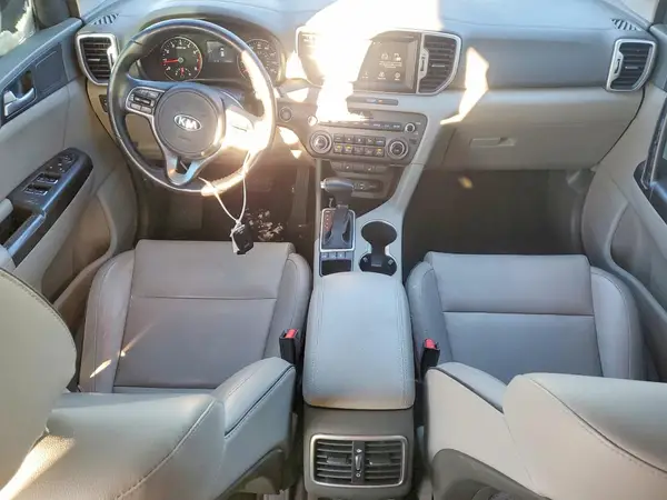KNDPNCAC7H7076618 2017 KIA SPORTAGE - Image 8