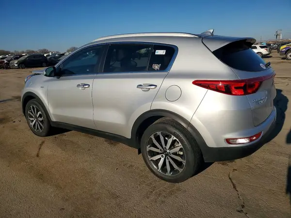 KNDPNCAC7H7135294 2017 KIA SPORTAGE - Image 2