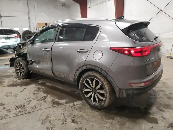 KNDPNCAC7H7149048 2017 KIA SPORTAGE - Image 2
