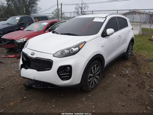 KNDPNCAC7H7182499 2017 KIA SPORTAGE - Image 2