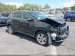 KNDPNCAC7H7185418 2017 KIA SPORTAGE