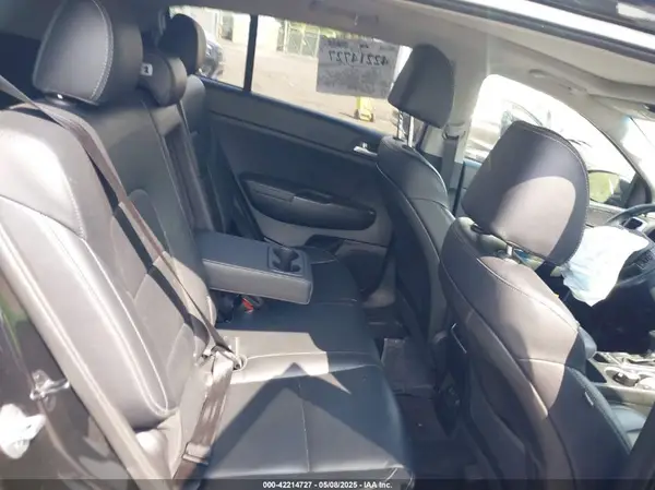 KNDPNCAC7H7185418 2017 KIA SPORTAGE - Image 8