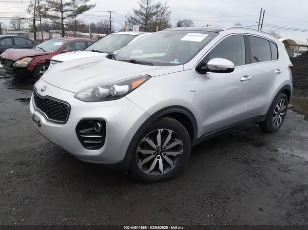 KNDPNCAC7H7206008 2017 KIA SPORTAGE - Image 2