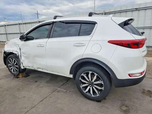 KNDPNCAC7H7262658 2017 KIA SPORTAGE - Image 2