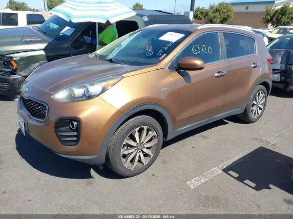 KNDPNCAC7H7264779 2017 KIA SPORTAGE - Image 2