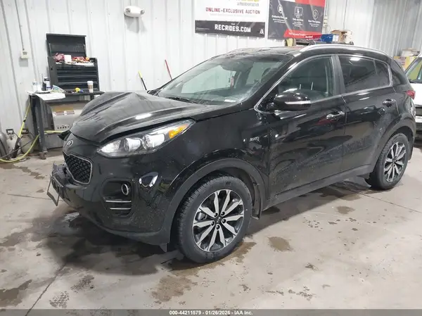 KNDPNCAC7H7289049 2017 KIA SPORTAGE - Image 2