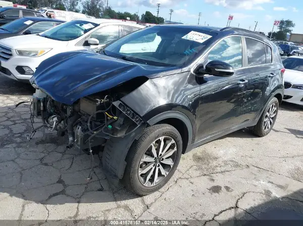 KNDPNCAC7J7364726 2018 KIA SPORTAGE - Image 2